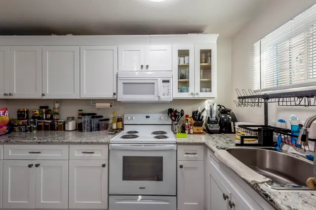 $799,000 | 107 Catron Drive, Oakland, CA 94603