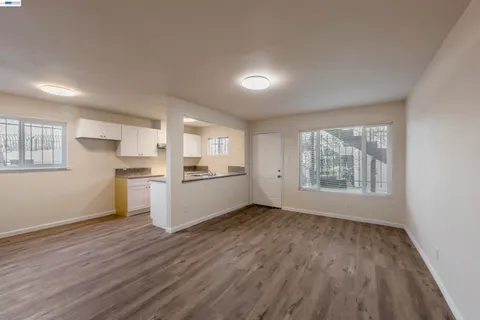 $785,000 | 107 Catron Drive, Oakland, CA 94603