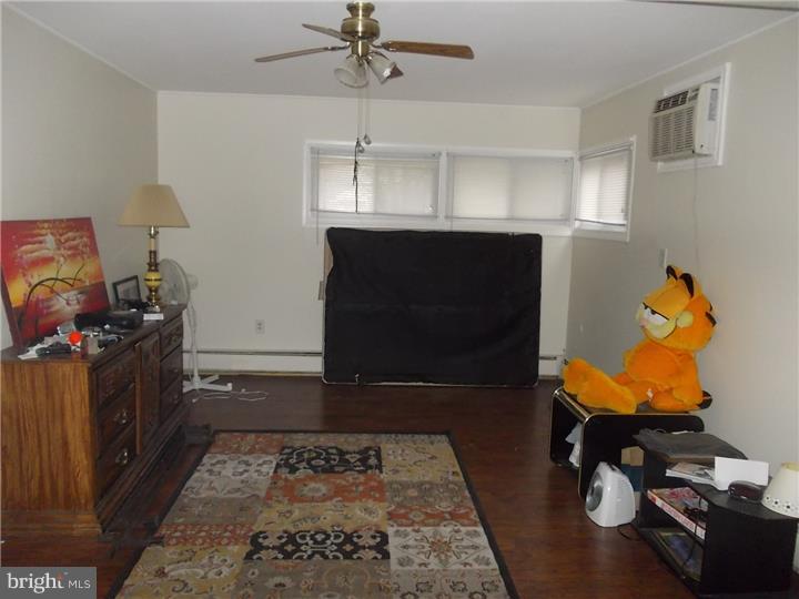 46 Inbrook Road Levittown, PA 19057 - Photo 14 of 18 Bedroom - Main