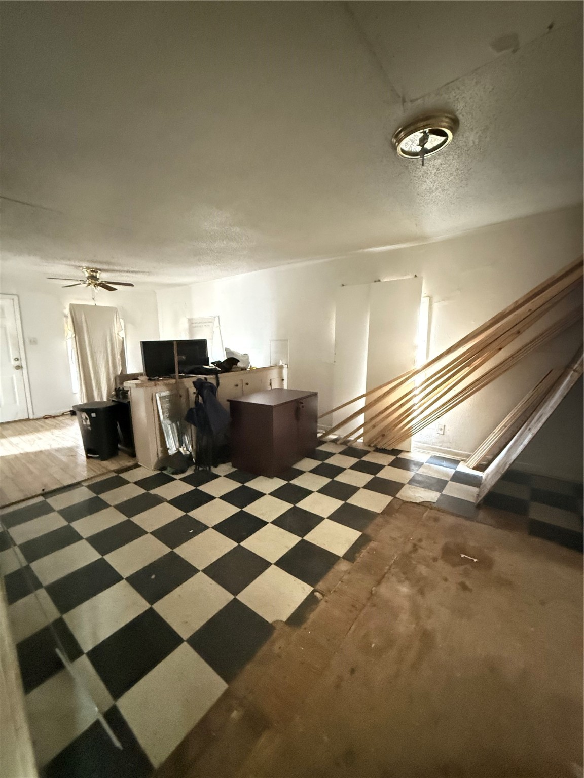 2478 Druid Street Houston, TX 77091 - Photo 18 of 29 a view of a workspace with wooden floor