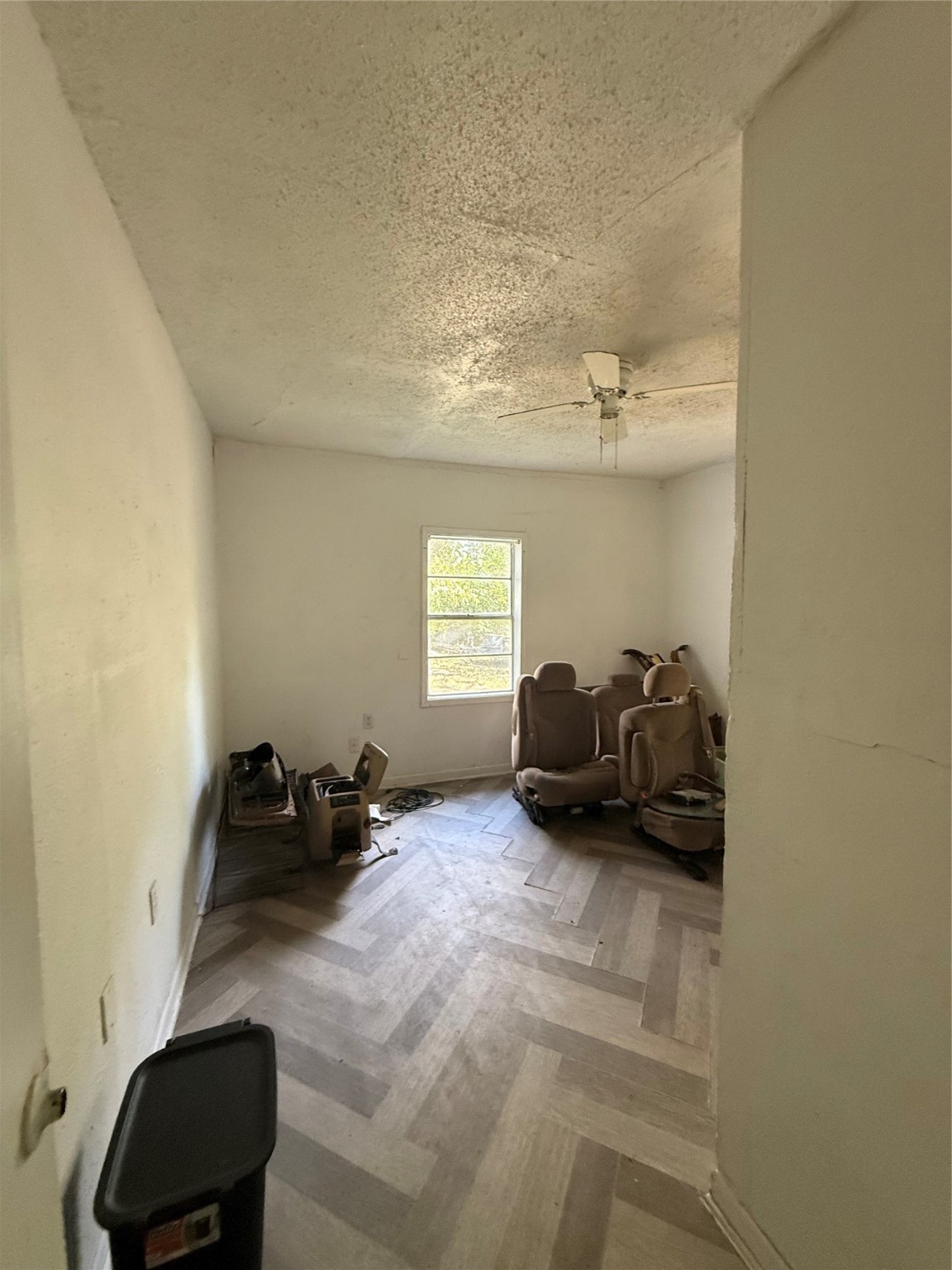 2478 Druid Street Houston, TX 77091 - Photo 21 of 29 a bed room with furniture and a window