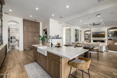 $3,895,000 | 2564 East Teakwood Place, Chandler, AZ 85249