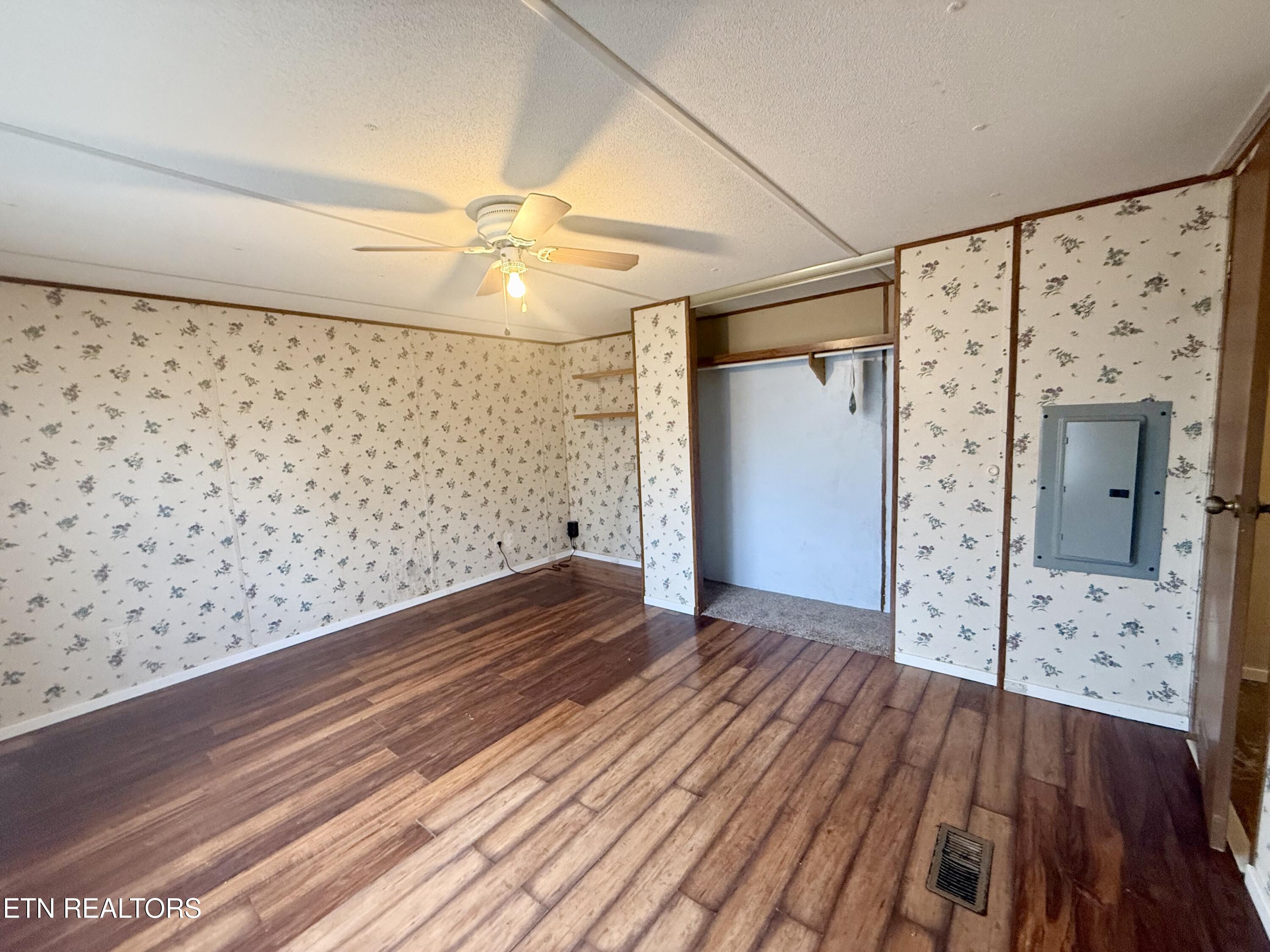 2191 7 Knobs Road Gainesboro, TN 38562 - Photo 12 of 30 IMG_3919