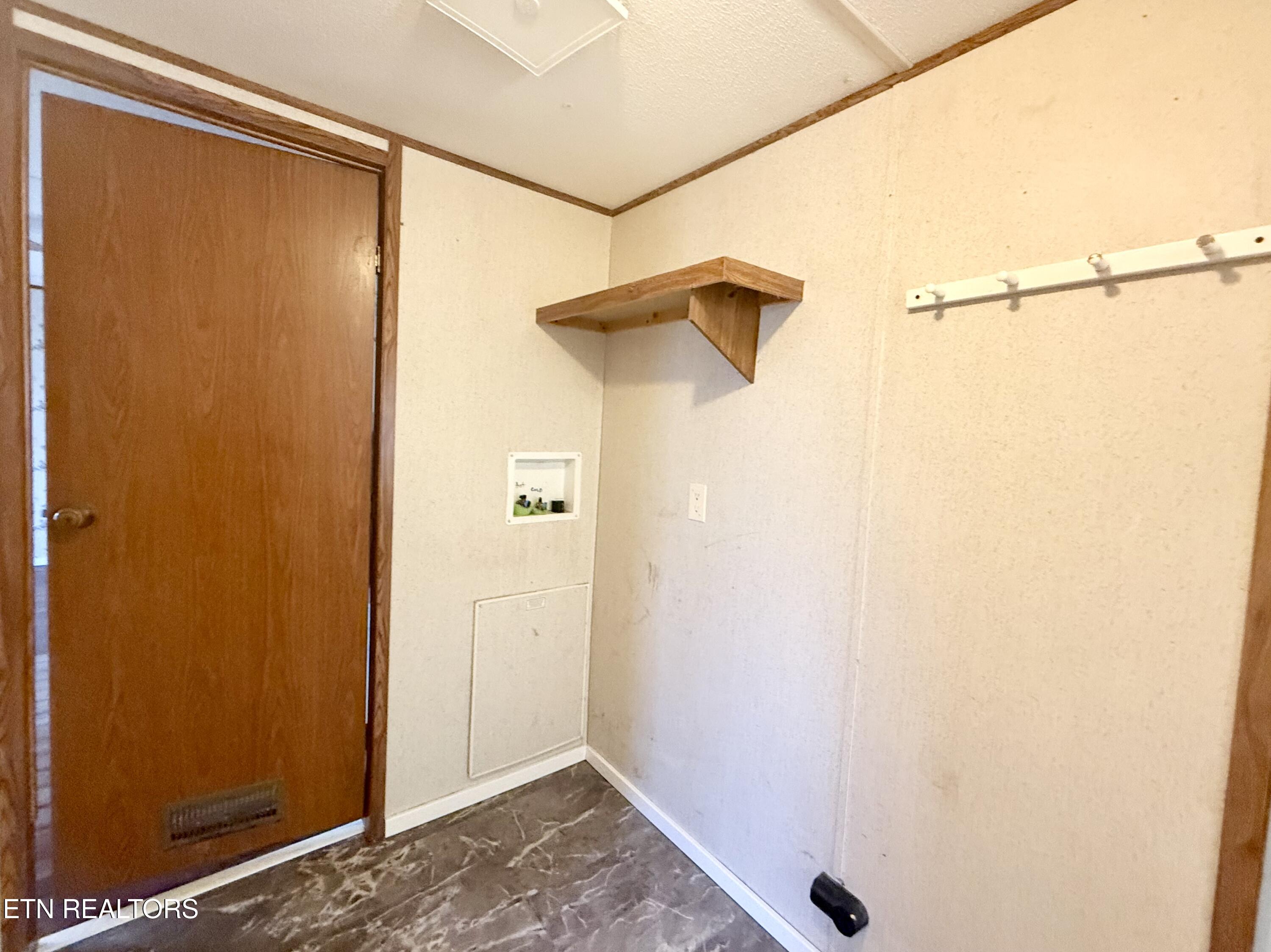 2191 7 Knobs Road Gainesboro, TN 38562 - Photo 16 of 30 IMG_3912