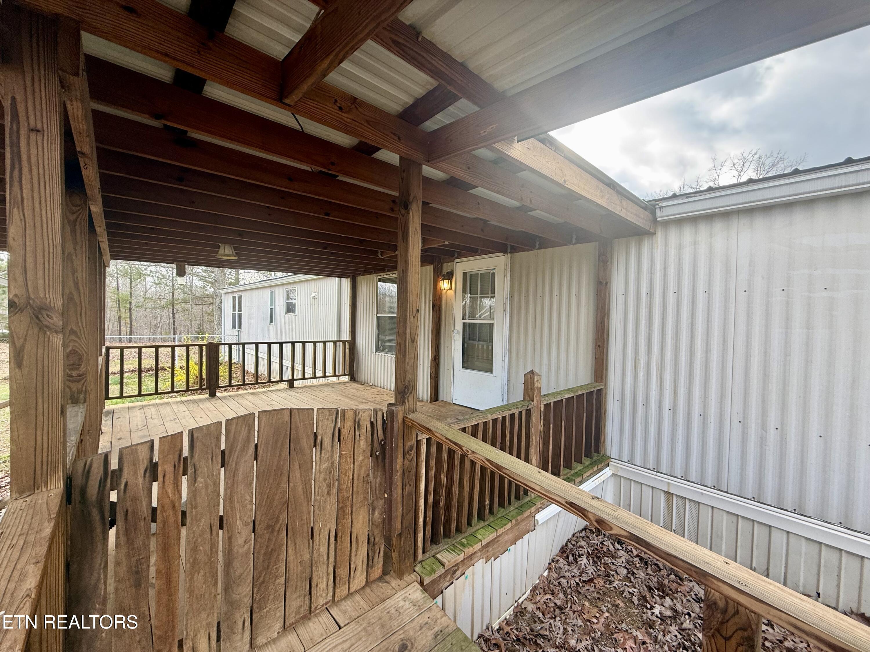 2191 7 Knobs Road Gainesboro, TN 38562 - Photo 24 of 30 IMG_3950