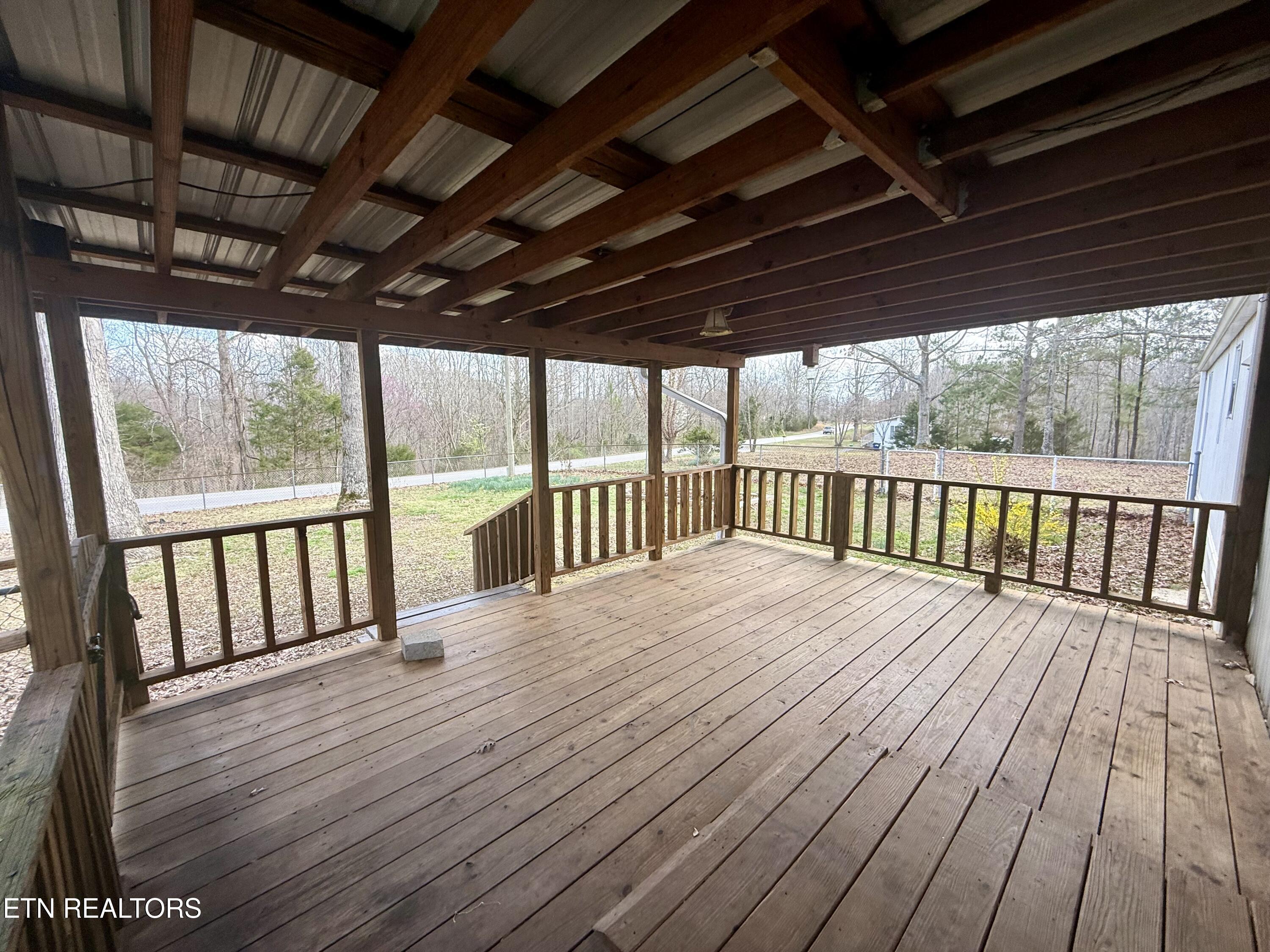 2191 7 Knobs Road Gainesboro, TN 38562 - Photo 4 of 30 IMG_3949