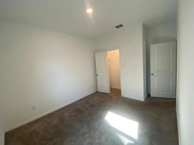 $2,500 | 1709 Lake Grove Drive, Little Elm, TX 75068