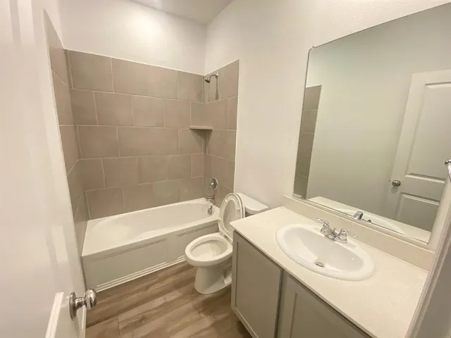 $2,500 | 1709 Lake Grove Drive, Little Elm, TX 75068