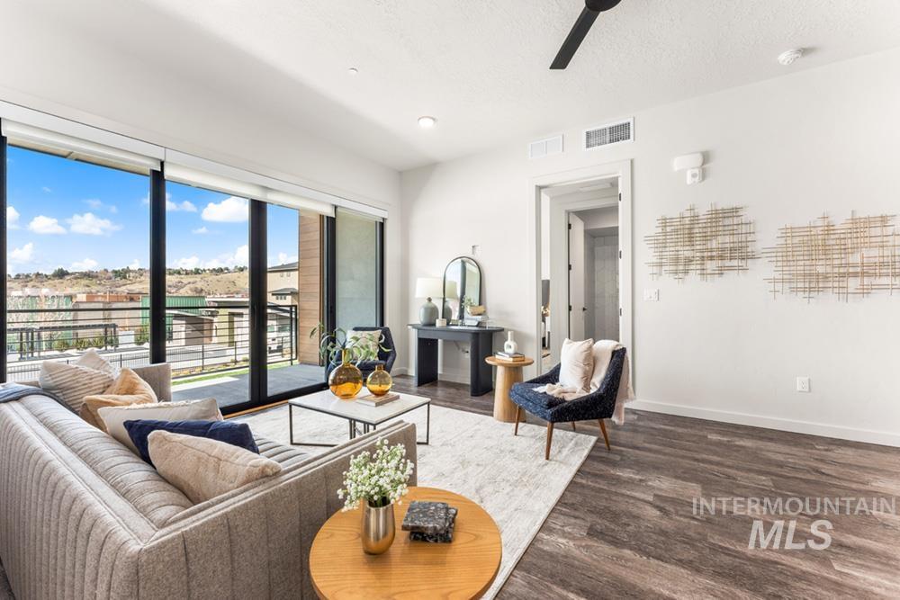 3850 East Haystack Street, Unit 212 Boise, ID 83716 - Photo 3 of 22