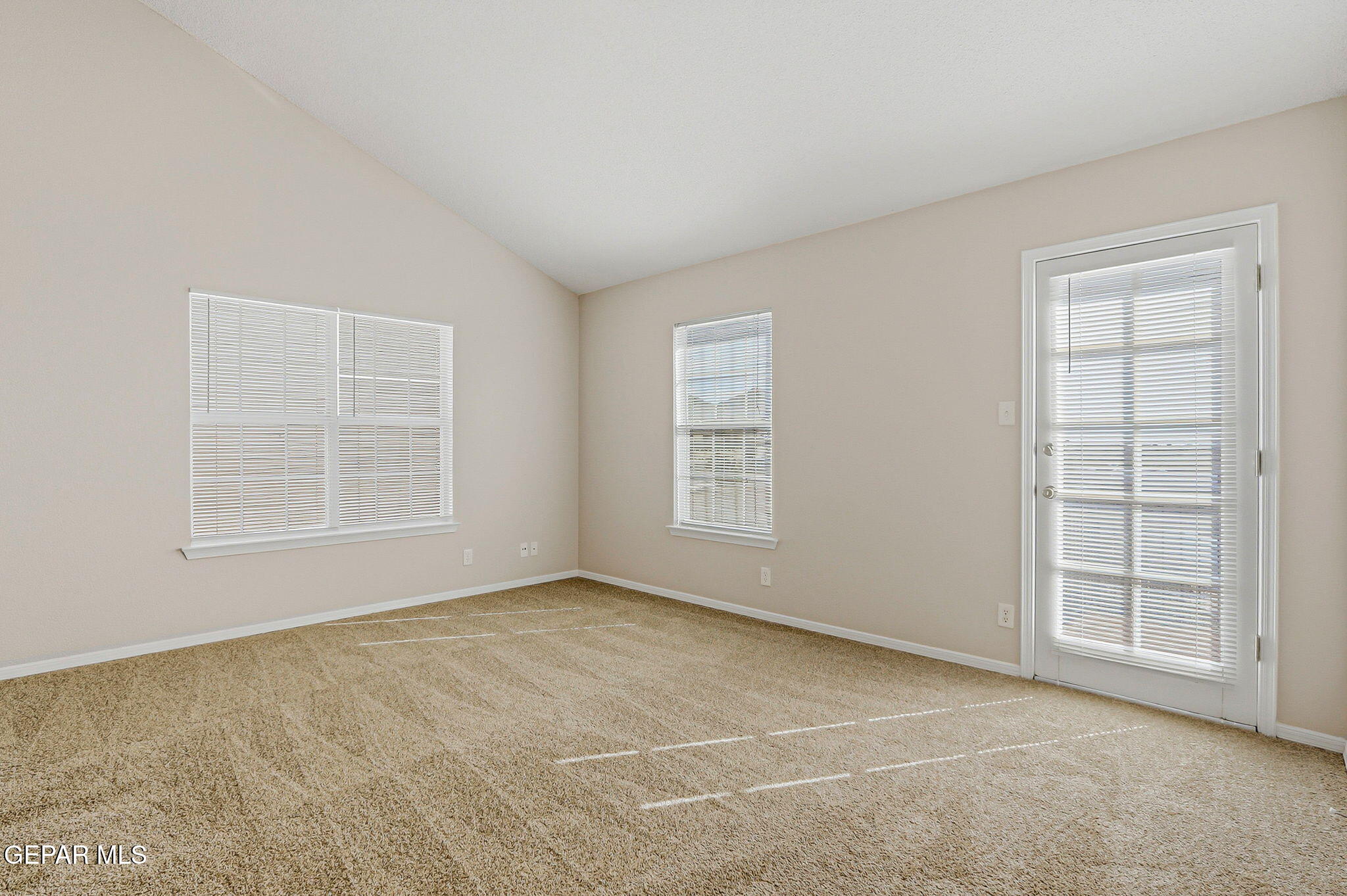 6336 Franklin Ridge Drive El Paso, TX 79912 - Photo 23 of 28 Loft