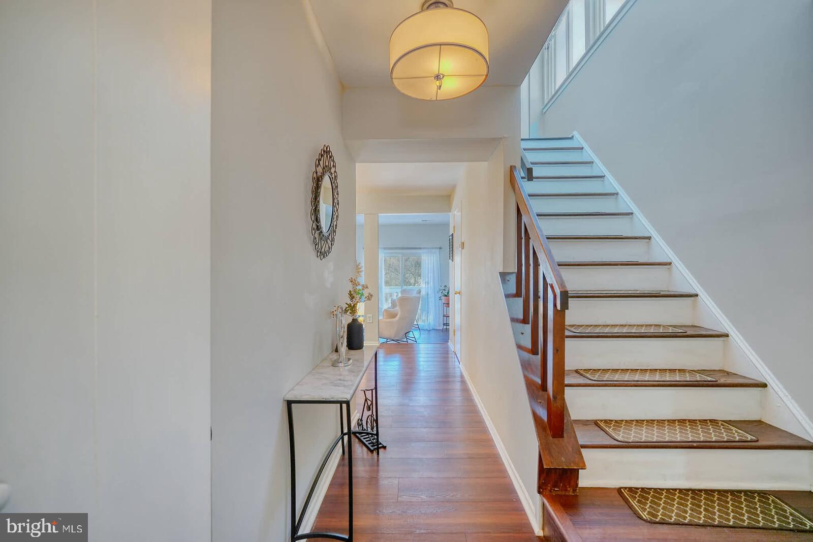 7900 Bentley Village Drive, Unit 11B Springfield, VA 22152 - Photo 6 of 42 Main entrance.