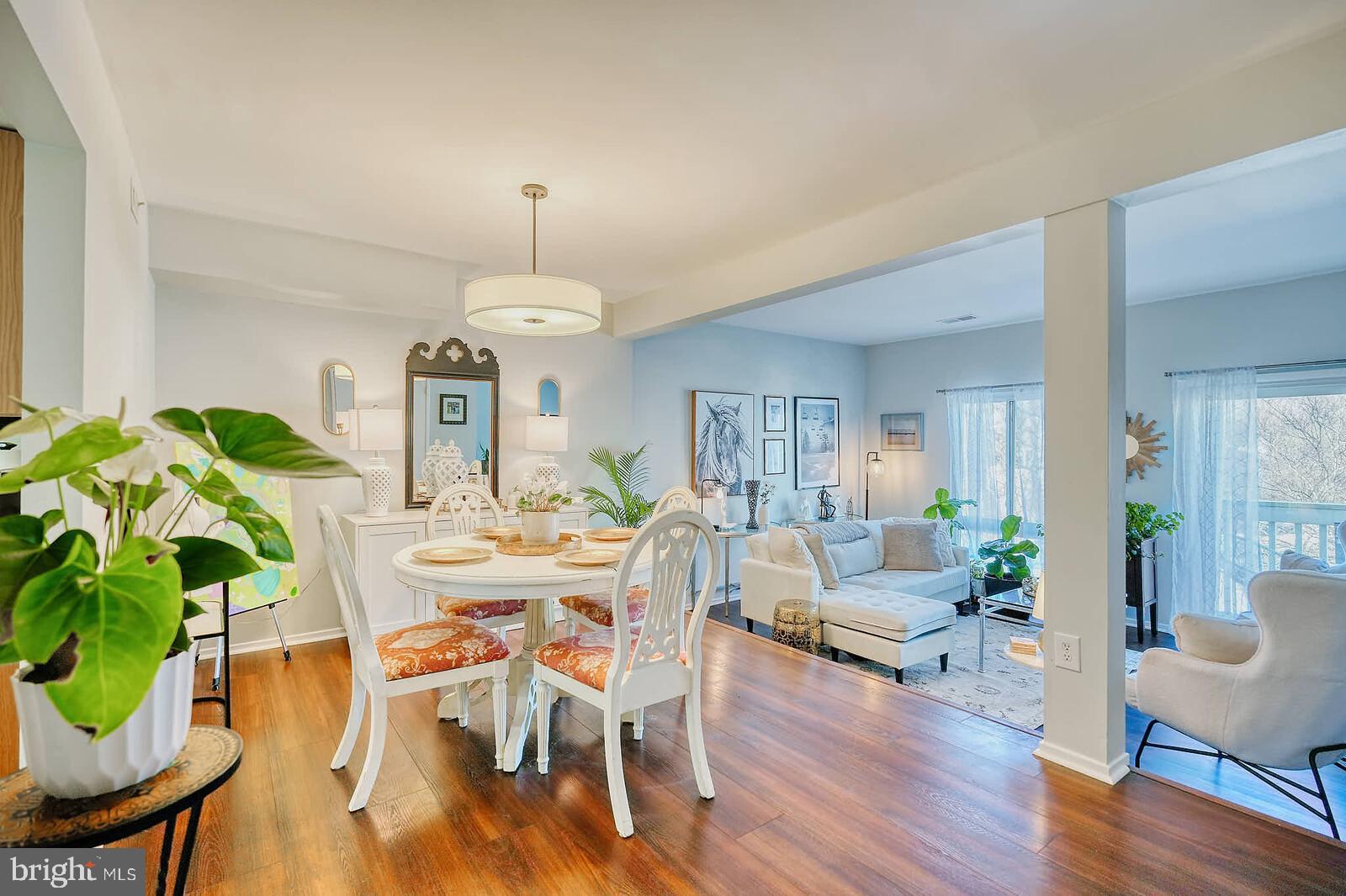 7900 Bentley Village Drive, Unit 11B Springfield, VA 22152 - Photo 10 of 42 Dining room view.