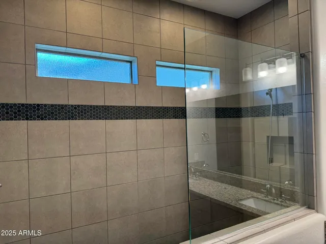 $815,000 | 25725 North 19th Glen, Phoenix, AZ 85085