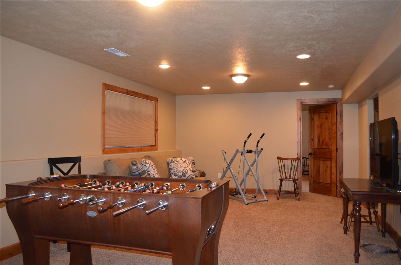 18005 North Ranchette Road Colbert, WA 99005 - Photo 15 of 20