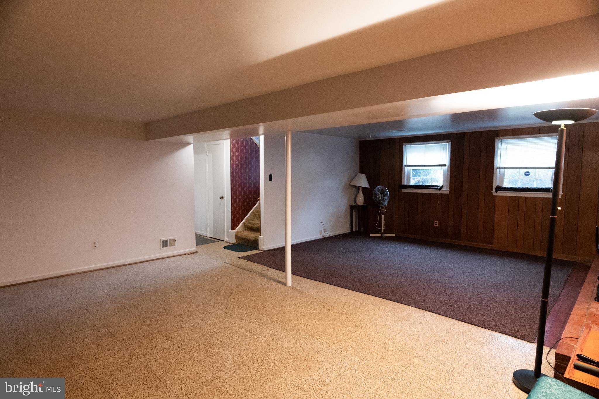 7601 Hayfield Road Alexandria, VA 22315 - Photo 20 of 35