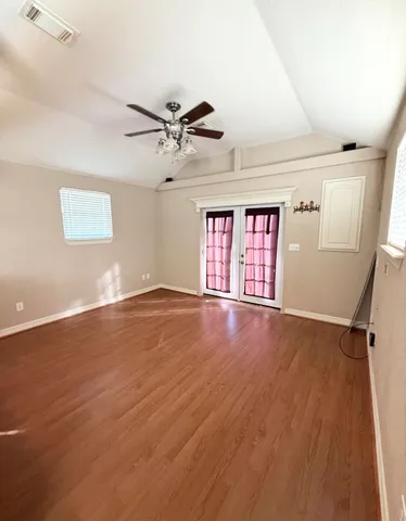 $1,850 | 3178 County Road 32, Angleton, TX 77515