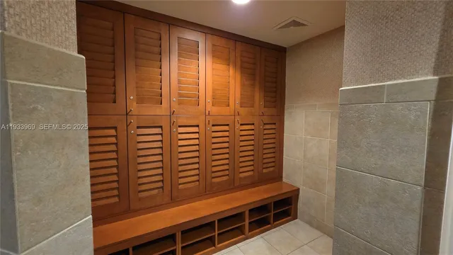 $650,000 | 7900 Harbor Island Drive, Unit 703, North Bay Village, FL 33141