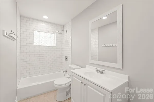 $2,050 | 4914 Kistler Avenue, Charlotte, NC 28205