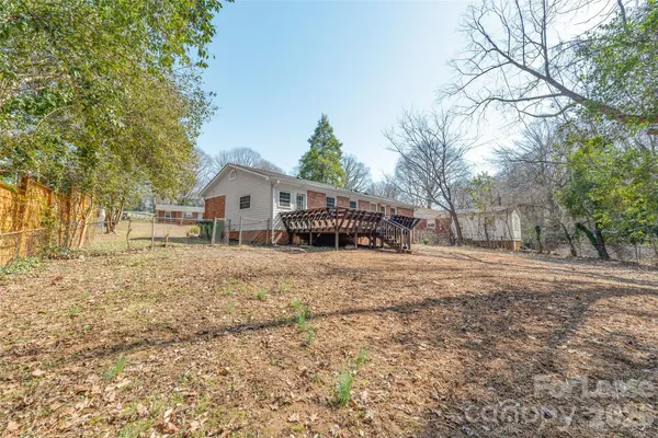 $2,050 | 4914 Kistler Avenue, Charlotte, NC 28205