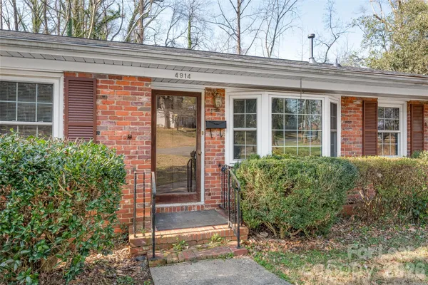 $2,050 | 4914 Kistler Avenue, Charlotte, NC 28205