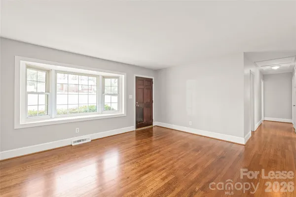 $2,050 | 4914 Kistler Avenue, Charlotte, NC 28205