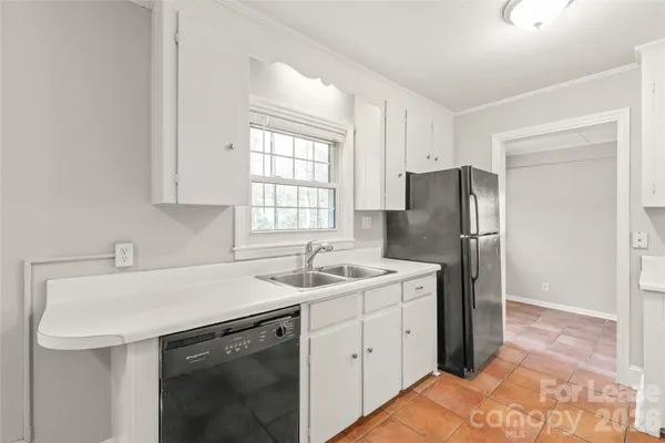 $2,050 | 4914 Kistler Avenue, Charlotte, NC 28205