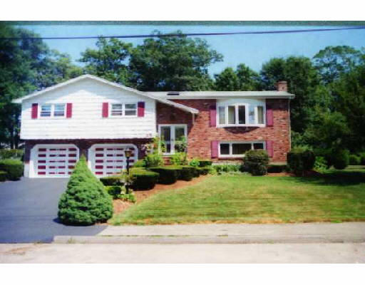 25 Gl0vers Brook Road Randolph, MA 02368 - Photo 1 of 1 Gallery Image 1
