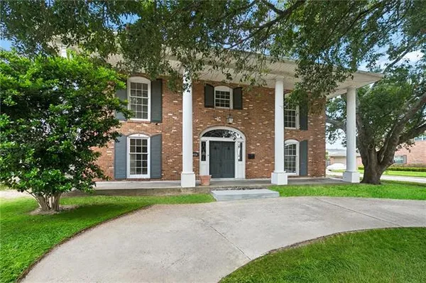 $550,000 | 4928 Pike Drive, Metairie, LA 70003