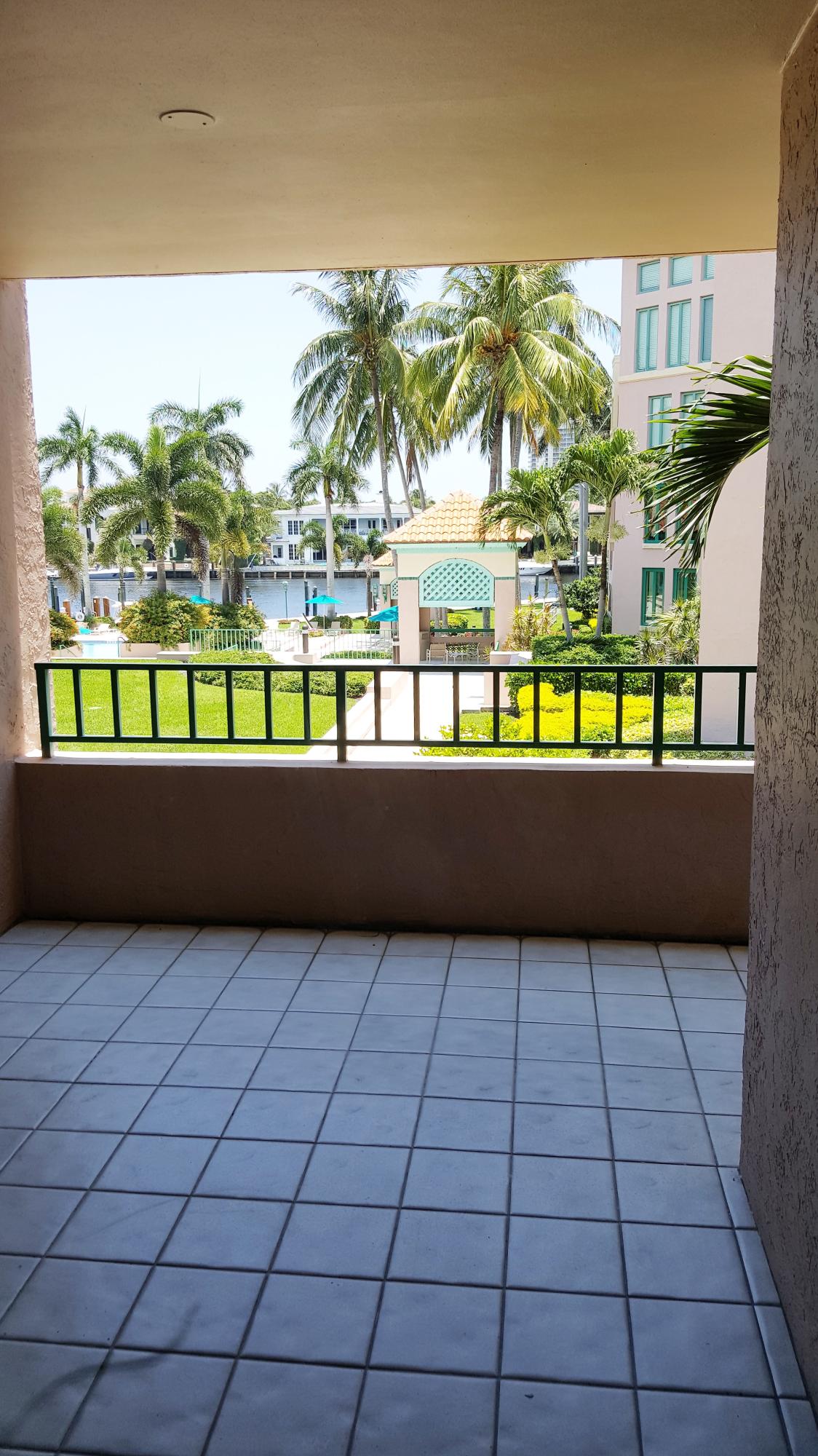 120 Southeast 5th Avenue, Unit 321 Boca Raton, FL 33432 - Photo 4 of 11 120 SE 5th Ave 321-2016 (13)