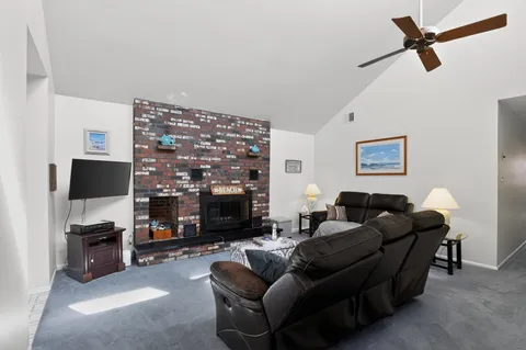 $699,900 | 125 West Trenton Avenue, Wildwood Crest, NJ 08260