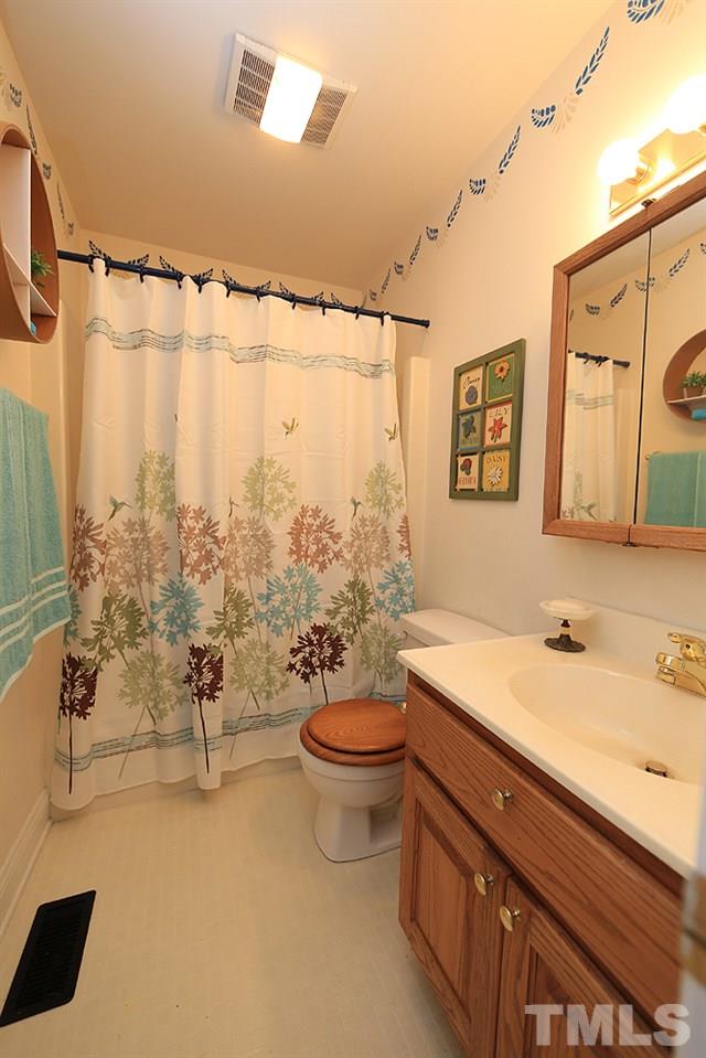 1527 Beasley Road Louisburg, NC 27549 - Photo 14 of 21 Gallery Image 14