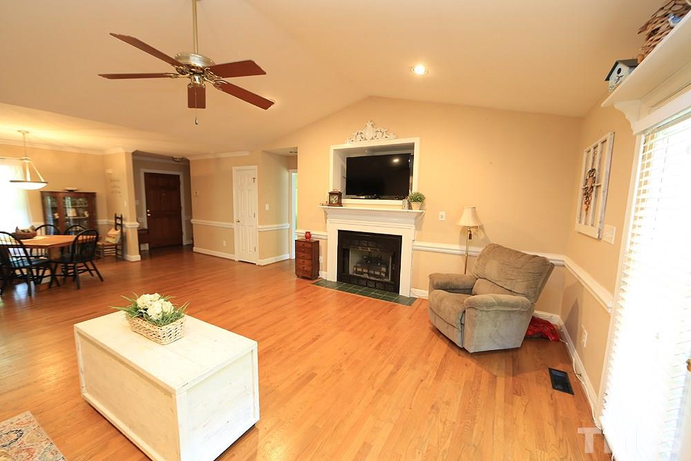 1527 Beasley Road Louisburg, NC 27549 - Photo 5 of 21 Gallery Image 5