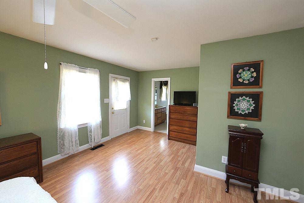 1527 Beasley Road Louisburg, NC 27549 - Photo 10 of 21 Gallery Image 10