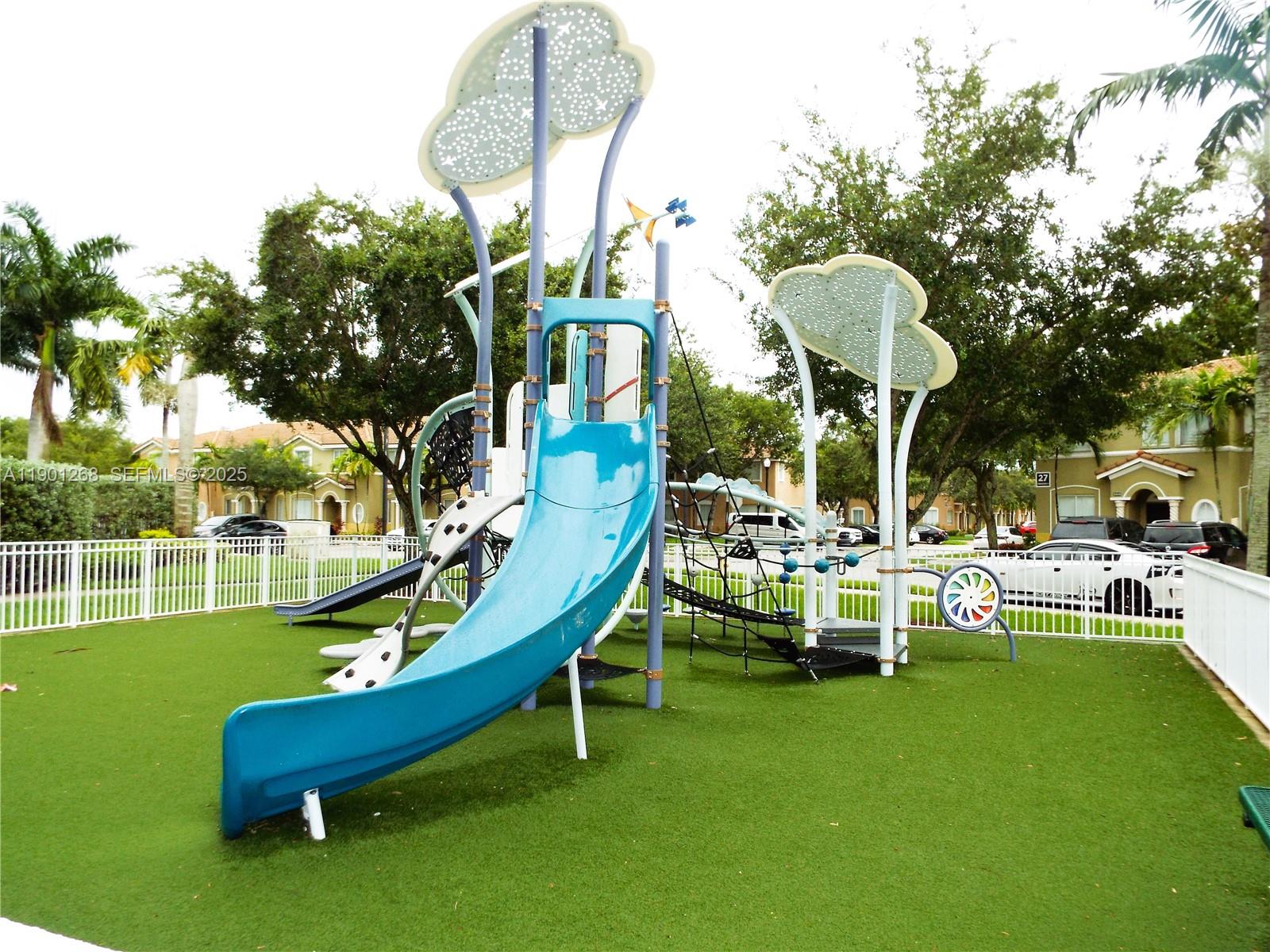 2363 Southeast 11th Street Homestead, FL 33035 - Photo 60 of 68 Playground area