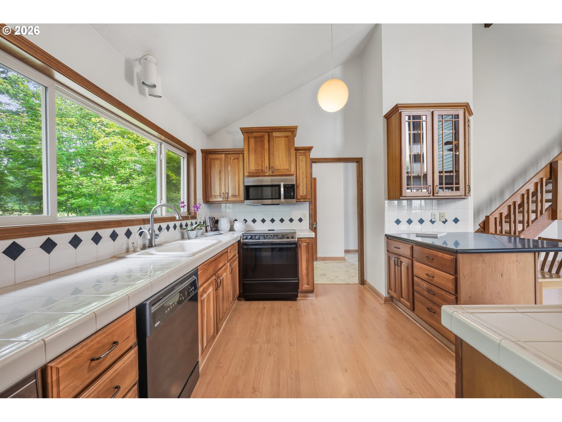 27075 Northeast Mountain Top Road Newberg, OR 97132 - Photo 10 of 39