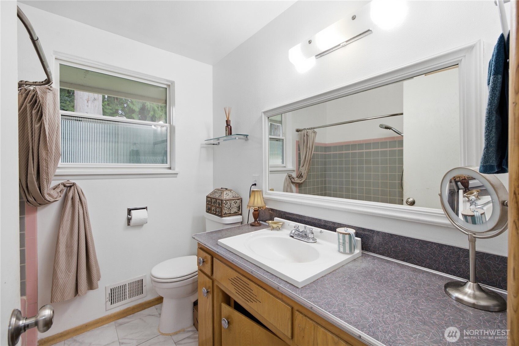 1405 Shaw Road East Puyallup, WA 98372 - Photo 21 of 39 Gallery Image 21