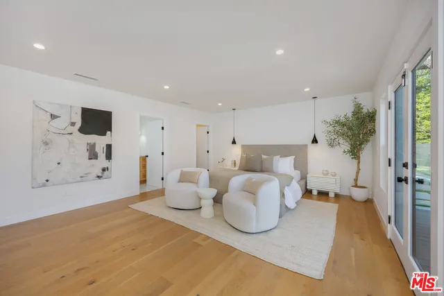 $1,799,000 | 3953 South Victoria Avenue, Los Angeles, CA 90008