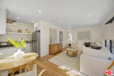 $1,799,000 | 3953 South Victoria Avenue, Los Angeles, CA 90008