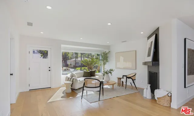 $1,799,000 | 3953 South Victoria Avenue, Los Angeles, CA 90008