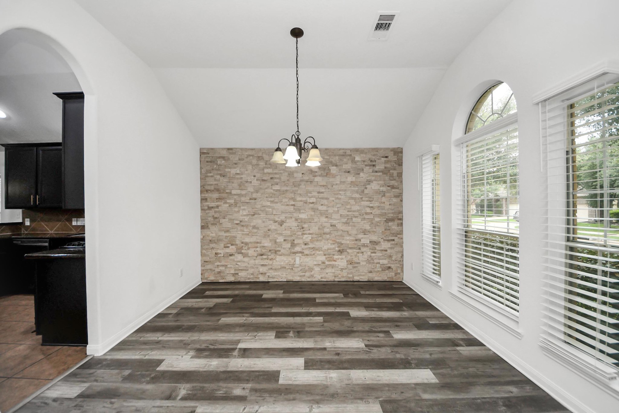 16518 Dover Mills Drive Spring, TX 77379 - Photo 5 of 31