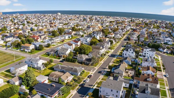 $1,275,000 | 217 North Argyle Avenue, Margate City, NJ 08402
