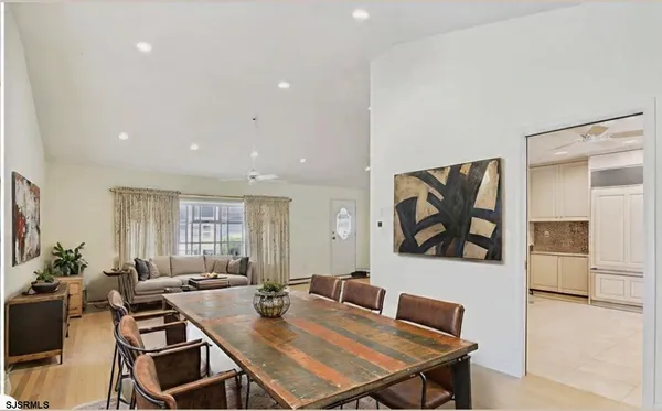 $1,275,000 | 217 North Argyle Avenue, Margate City, NJ 08402