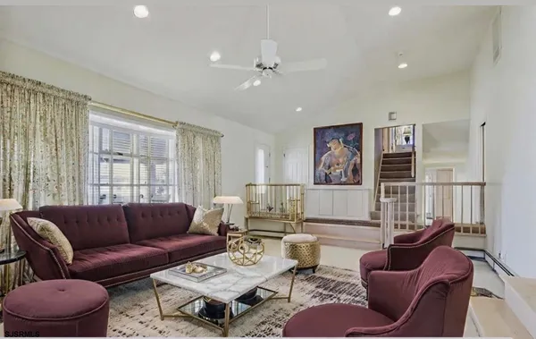 $1,275,000 | 217 North Argyle Avenue, Margate City, NJ 08402