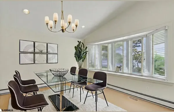 $1,275,000 | 217 North Argyle Avenue, Margate City, NJ 08402
