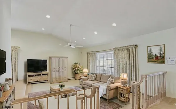 $1,275,000 | 217 North Argyle Avenue, Margate City, NJ 08402