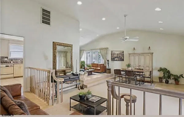 $1,275,000 | 217 North Argyle Avenue, Margate City, NJ 08402