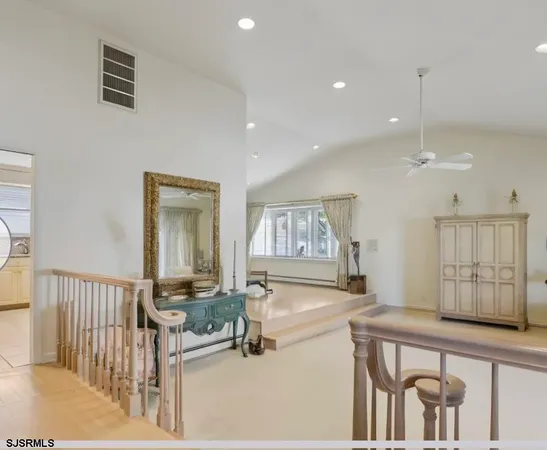 $1,275,000 | 217 North Argyle Avenue, Margate City, NJ 08402
