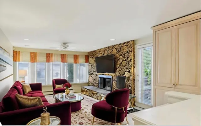 $1,399,000 | 217 North Argyle Avenue, Margate City, NJ 08402