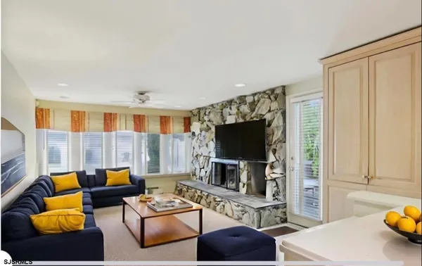 $1,275,000 | 217 North Argyle Avenue, Margate City, NJ 08402