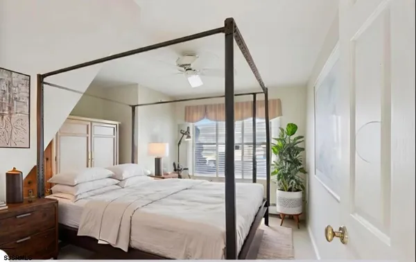 $1,275,000 | 217 North Argyle Avenue, Margate City, NJ 08402